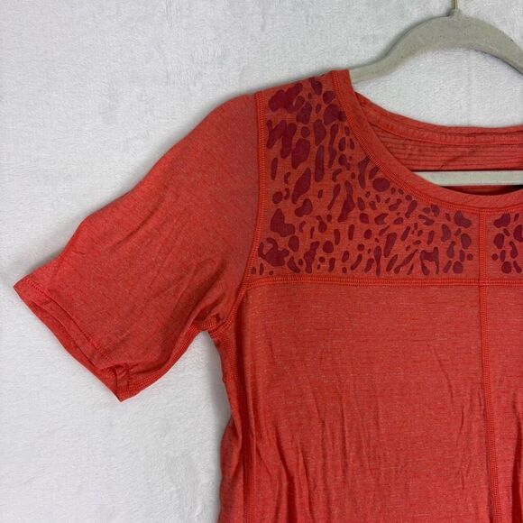 Lululemon Striped Red with Leopard Print Pocket Scoop Neck Tshirt - Picture 4 of 13